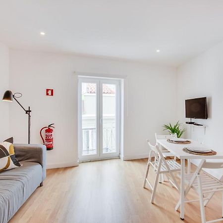 Hygge Chiado Apartment Lisbon Bagian luar foto