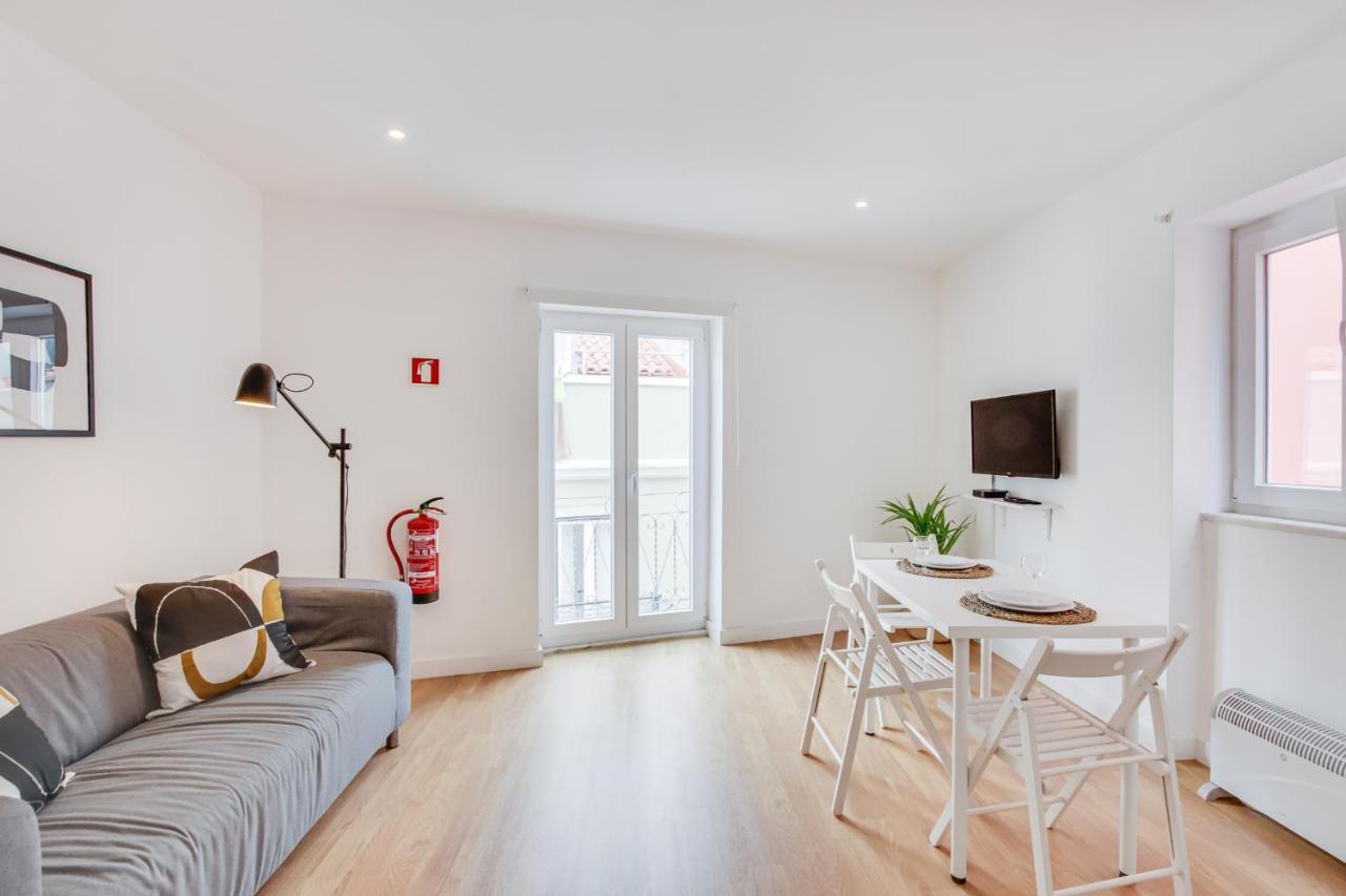 Hygge Chiado Apartment Lisbon Bagian luar foto