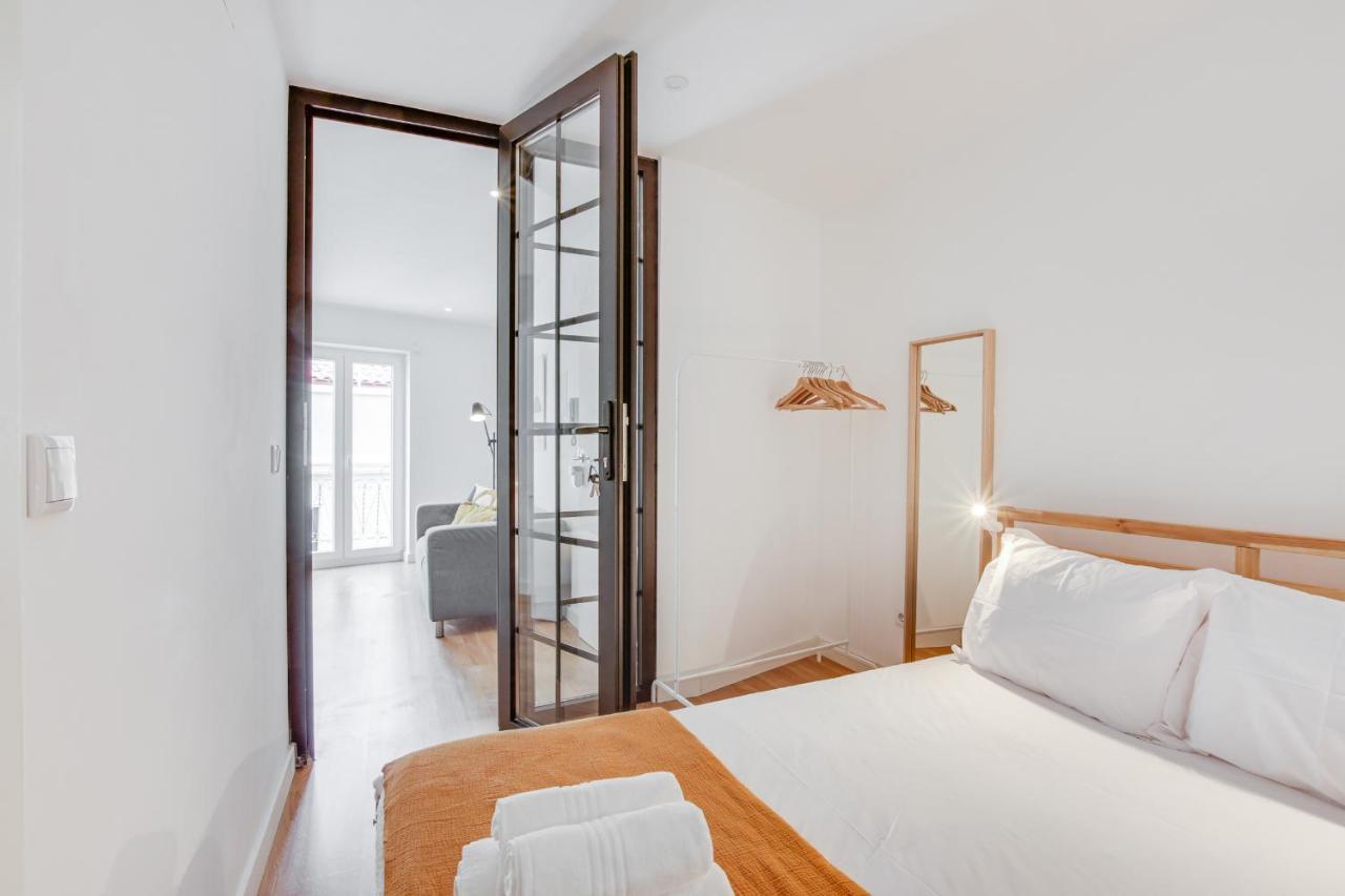 Hygge Chiado Apartment Lisbon Bagian luar foto