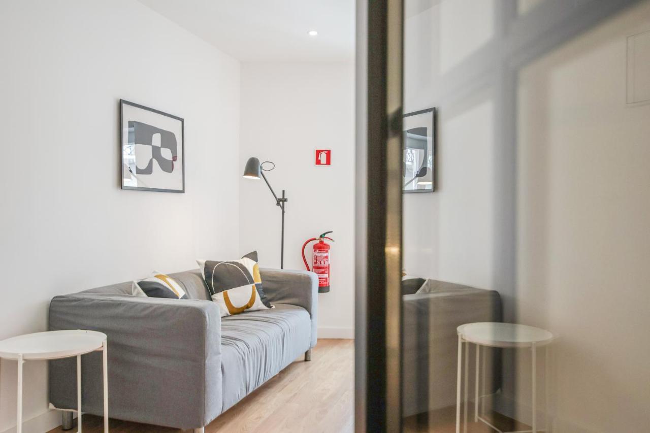 Hygge Chiado Apartment Lisbon Bagian luar foto